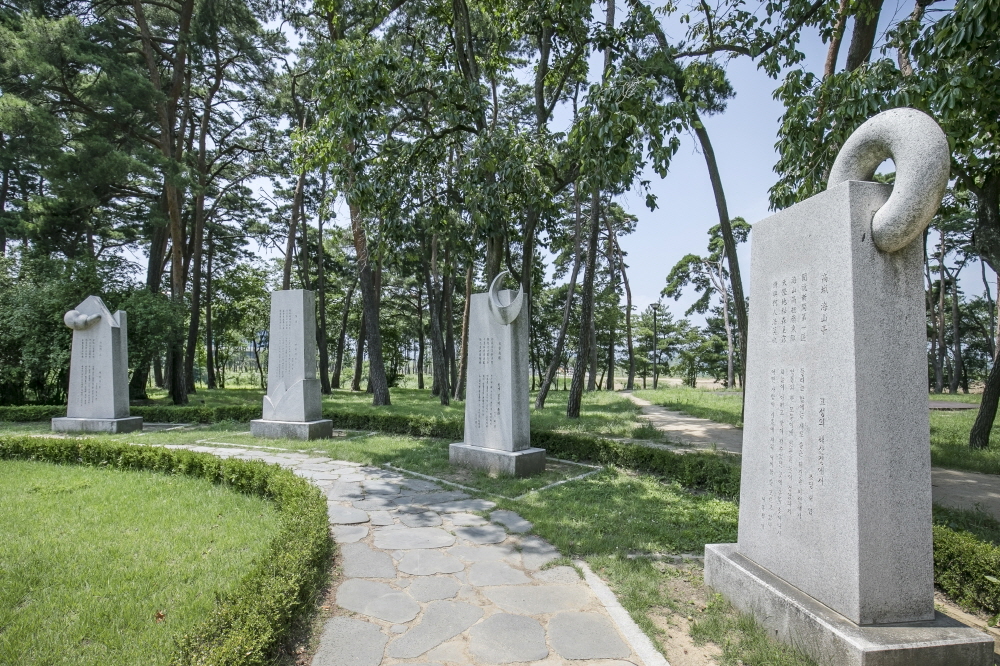 Gặp gỡ anh em thiên tài của triều đại Joseon, Công viên tưởng niệm Heo Gyun và Heo Nanseolheon 05